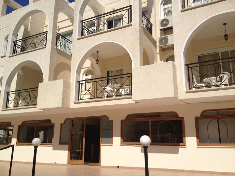 Pasianna Hotel Apartments Larnaca Exterior photo